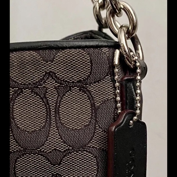 Coach Phoebe Black/Charcoal Shoulder Bag in Outline Signature Jacquard - Picture 6 of 10